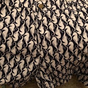 Seahorse shorts